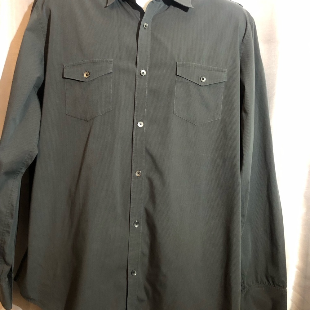 Calvin Klein Men's Gray Button-Up Shirt Striped size XL